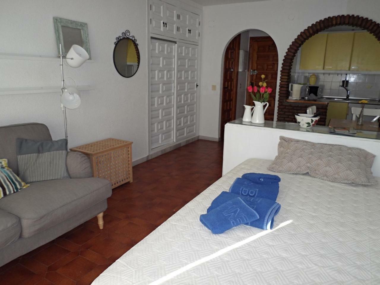 Palmeras 55 Menyber Apartment Nerja Luaran gambar